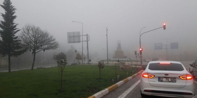 Aşırı Sis Sürücülere Zor Anlar Yaşattı