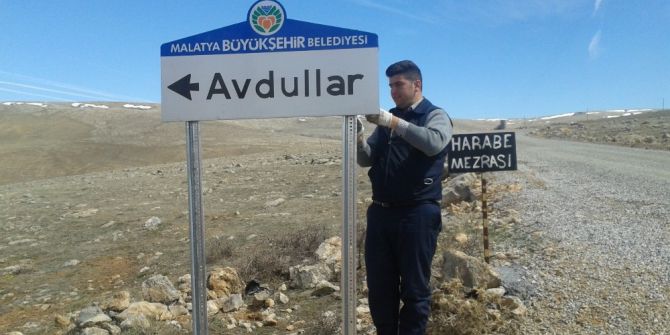 Kuluncak’ta Yön Levhalama Çalışmaları Tamamlandı