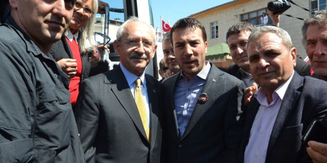 Kılıçdaroğlu’nu Mhp’li Belediye Başkanı Karşıladı