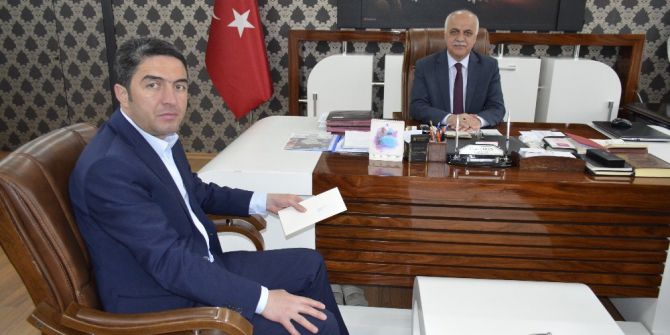 İl Başkanı Kiraz, Kılıçdaroğlu’nun Mektubunu Müftü Çimen’e Verdi