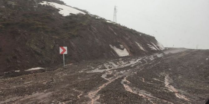 Aşırı Yağış Hayatı Olumsuz Etkiledi