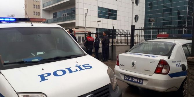 Cinsel İstismar Ve Tehdit Olayına 4 Tutuklama