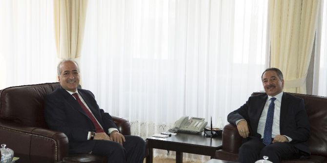 Rektör Karabulut Atatürk Üniversitesi Rektörü Prof. Dr. Ömer Çomaklı’yı Ziyaret Etti