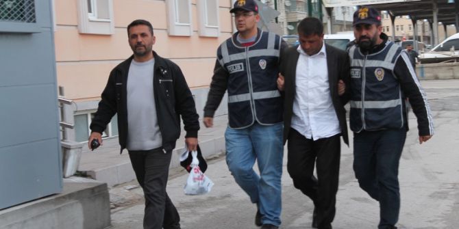 Telefon Dolandırıcısı 120 Bin Tl Değerinde Altınla Yakalandı