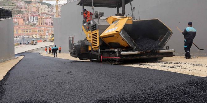 Yenimahalle’de Asfalt Sezonu Açıldı, Hedef 85 Bin Ton