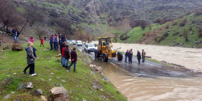 Beytüşşebap-şırnak Yolu Ulaşıma Kapandı
