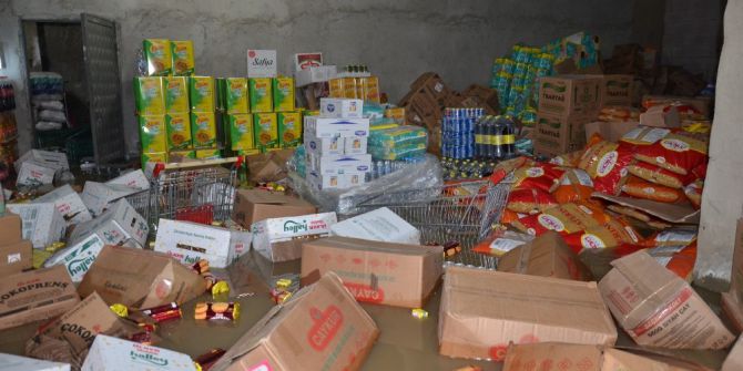 Yüksekova’da Evler Su Altında Kaldı