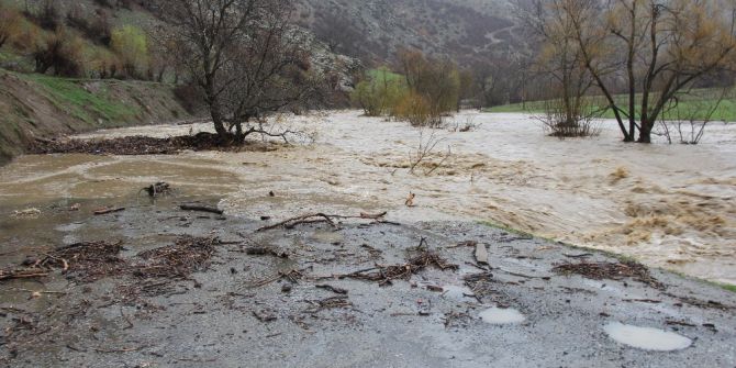 Şemdinli’de Sel
