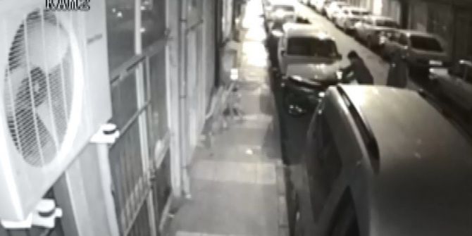 Manisa’da İki Kişi Motosikletin Önce Kilidi Kırdı Sonra Çaldı