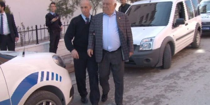 Başkentte Eski Chp Milletvekili Polisi Alarma Geçirdi