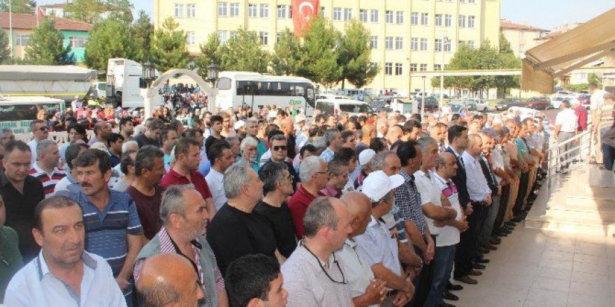 İntihar Eden Polis Memuru Toprağa Verildi