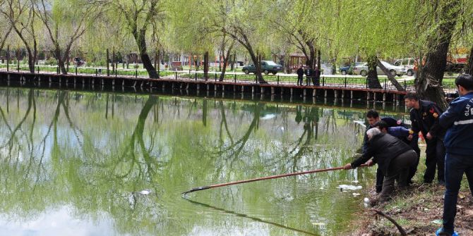 Kayıp Okul Müdürünün Cesedi Gölette Bulundu