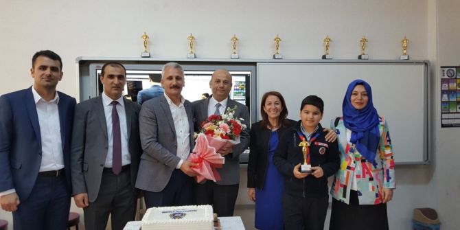 172’nci Yıla 172 Öğrencili Turnuva