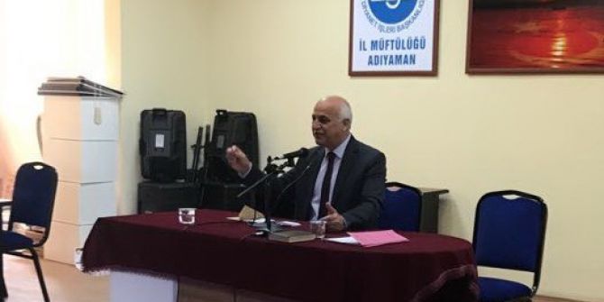 Malatya Müftüsü Çimen Adıyaman’da Din Görevlilerine Konferans Verdi