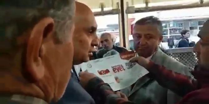 Chp’li Vekil, Kahvede Vatandaşlarla Tartıştı