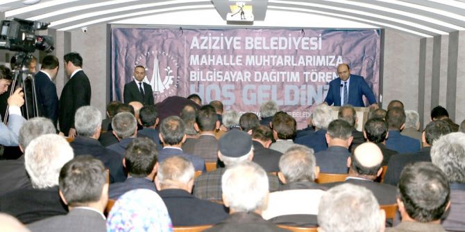 Aziziye Belediyesi’nden Muhtarlara Bilgisayar