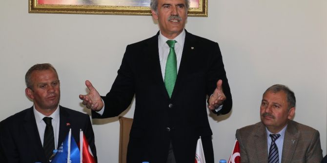 Büyükşehir’den Kestel’deki Muhtarlara Teknoloji Desteği