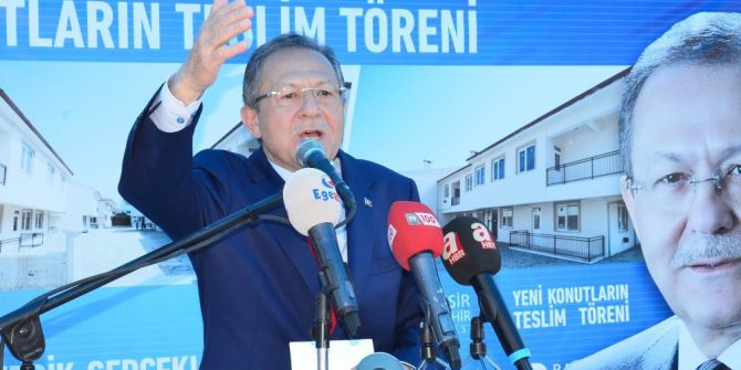 Başkan Yıktı, Romanlar Oynadı