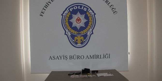 Cezaevi Firarisi Hırsızlıktan Yakalandı