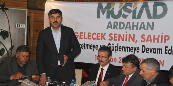 Müsiad Ardahan Şubesi Başkanı Gökdemir, Muhtarlarla Evet İçin Bir Araya Geldi