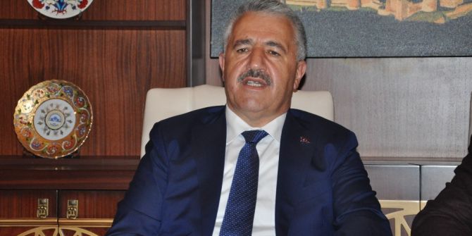 Bakan Arslan: “Ankara-niğde Arası Yolun İhalesini Yaptık”