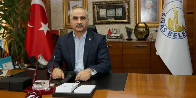 Sivas Belediyesi’nden Yaşlı Ve Engellilere Referandum Hizmeti