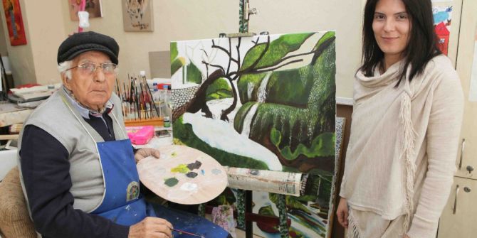 85 Yaşında Resme Olan Aşkından Vazgeçmedi