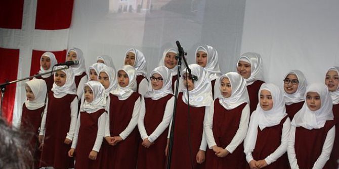 Danimarka’nın İlk Kubbeli Ve Minareli Türk Camisi Brabrand Ulu Cami Açıldı
