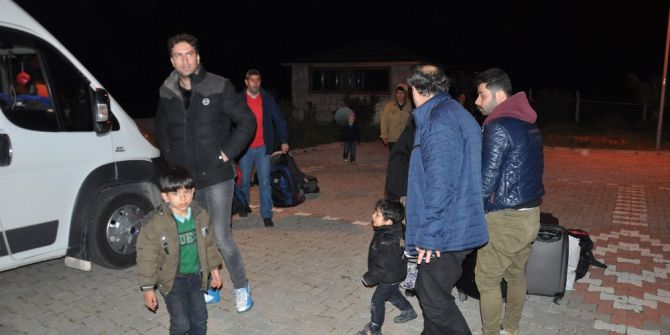 Çanakkale’de 16 Göçmen Yakalandı