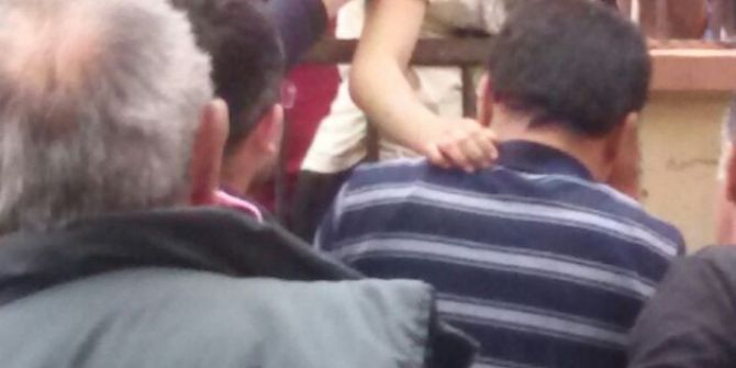 Çocuğun Göğsüne Demir Parmaklık Saplandı