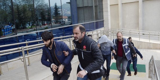 Zonguldak’ta Uyuşturucu Operasyonu: 5 Şüpheli Adliyede