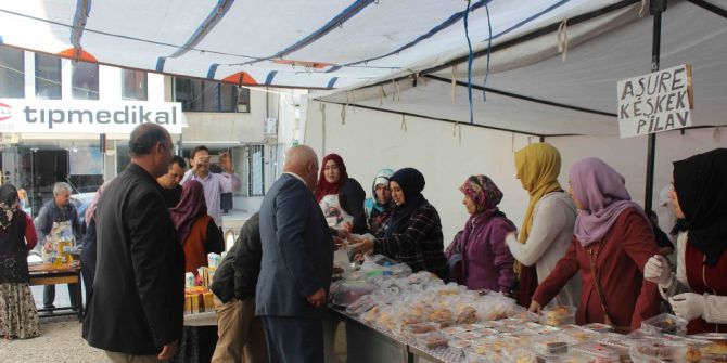 Başkan Karaçelik’ten Okul Kermesine Destek