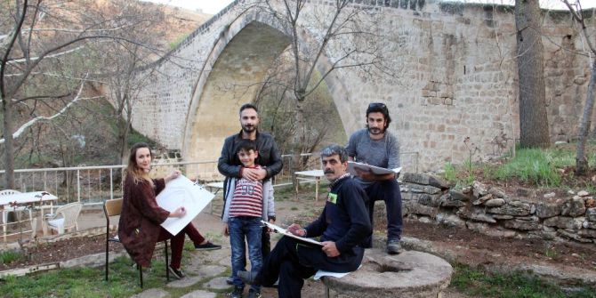 Ressam Gibi Resim Yapmayı Öğrendiler