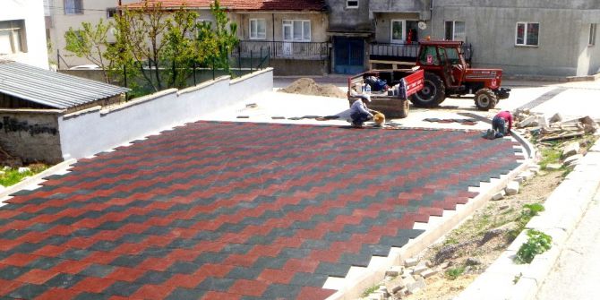 Bilecik Belediyesinin Çocuk Oyun Park Yapım Çalışmaları Hızla Devam Ediyor