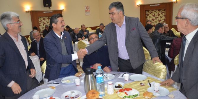 Başkan Özgüven: “Biz, Muhtarlarımızla El Ele Daha Çok Hizmet İçin ‘Evet’ Diyeceğiz”