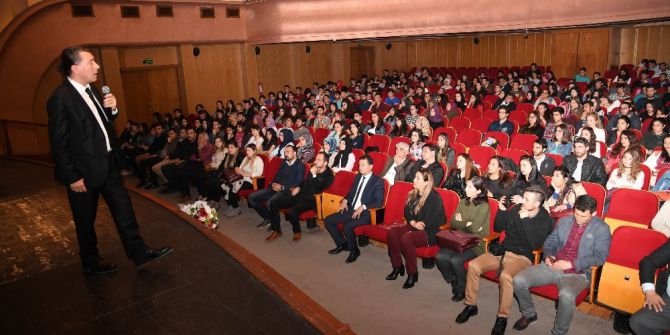 Adana’da Lys Öncesi Doğru Tercih Semineri