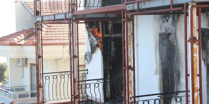 Fethiye Şovalye Adasında 2 Milyon Tl’lik Villa Yandı