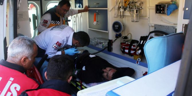 Antalya’da Hatalı Araba Park Etme Kavgası: 1 Yaralı