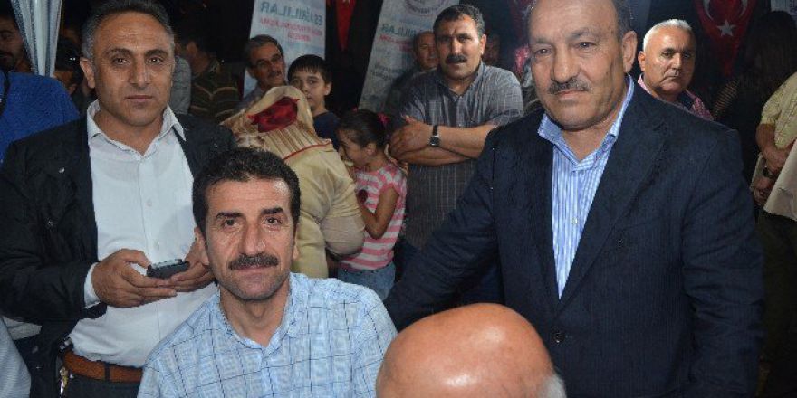 Es Ağrılılar’dan Demokrasi Nöbetine Destek