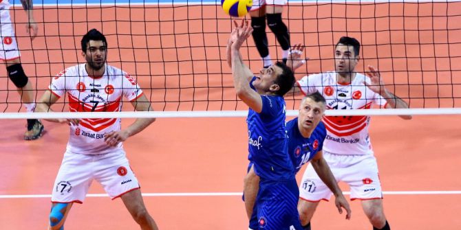 Voleybol Efeler Ligi