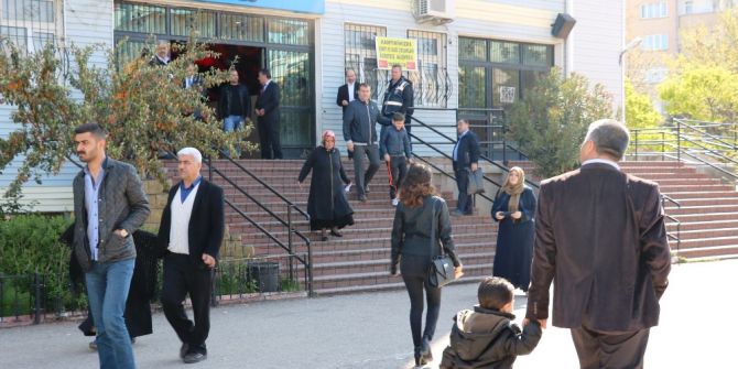 Gaziantep’teki Sandıklarda 5 Bin 500 Polis Ve Jandarma Görev Aldı