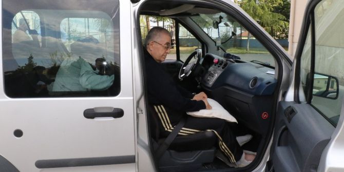 Sandık 3. Katta Olunca Engelli Vatandaş Oy Kullanamadı