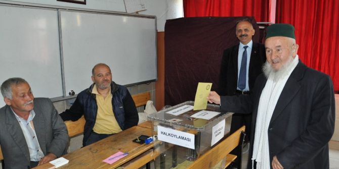 Kuşu Halkı 3 Yıl Sonra Oy Kullandı