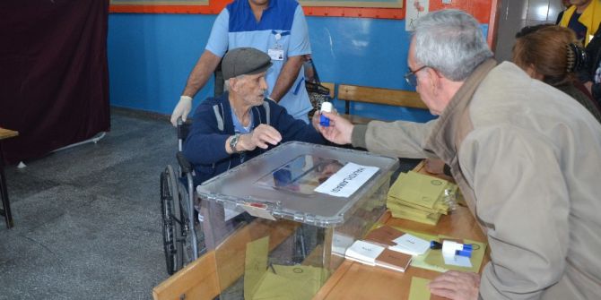 Ambulanslarla Oy Kullanmaya Gittiler