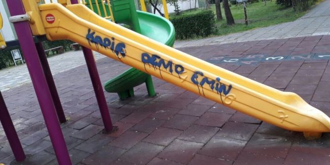 İzmit’te Parklara Zarar Veriliyor