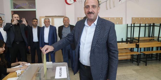 Başkan Duruay, Referandum Oyunu Kullandı