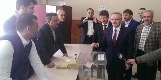 Bakan Ağbal Oyunu Bayburt’ta Kullandı