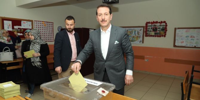 Başkan Tok Oyunu Kullandı