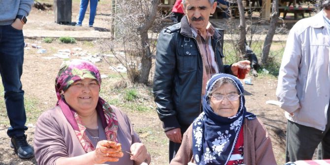 Yozgat’ta Oyunu Kullanan Vatandaşlar Piknik Alanlarına Akın Etti