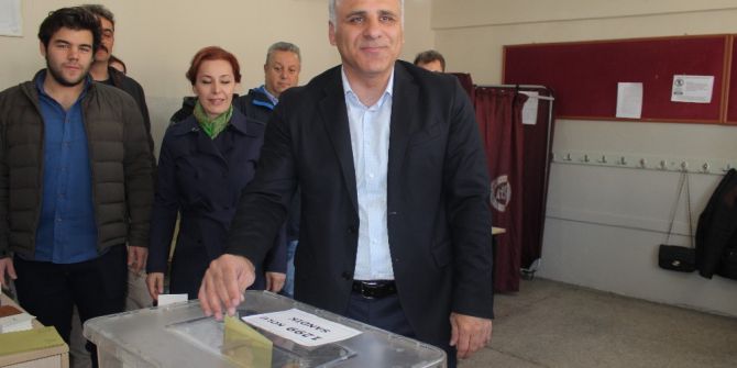 16 Nisan Halk Oylaması